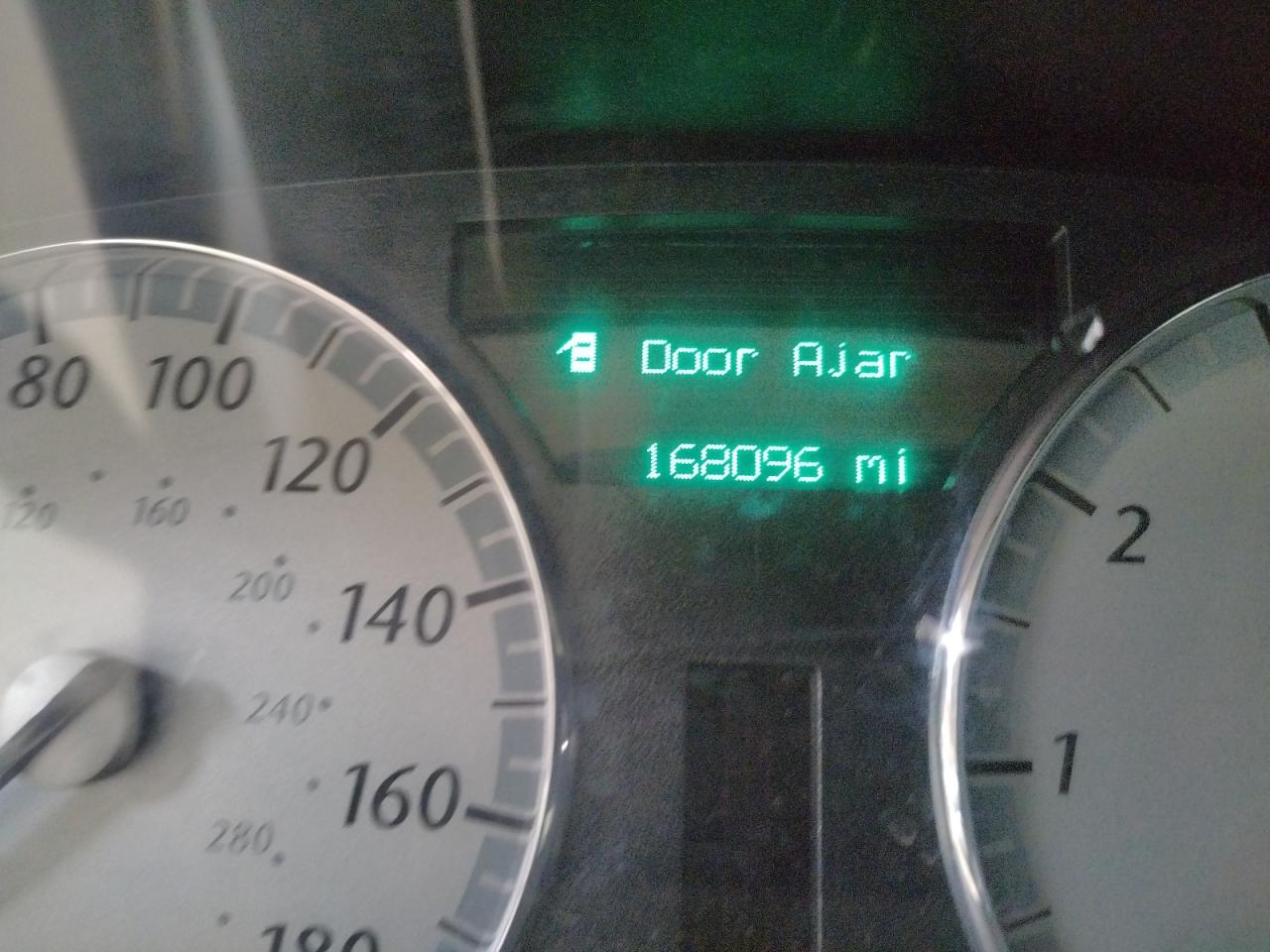 Photo 8 from auction – 2006 CHRYSLER 300C SRT-8 with VIN 2C3KA73W76H340205