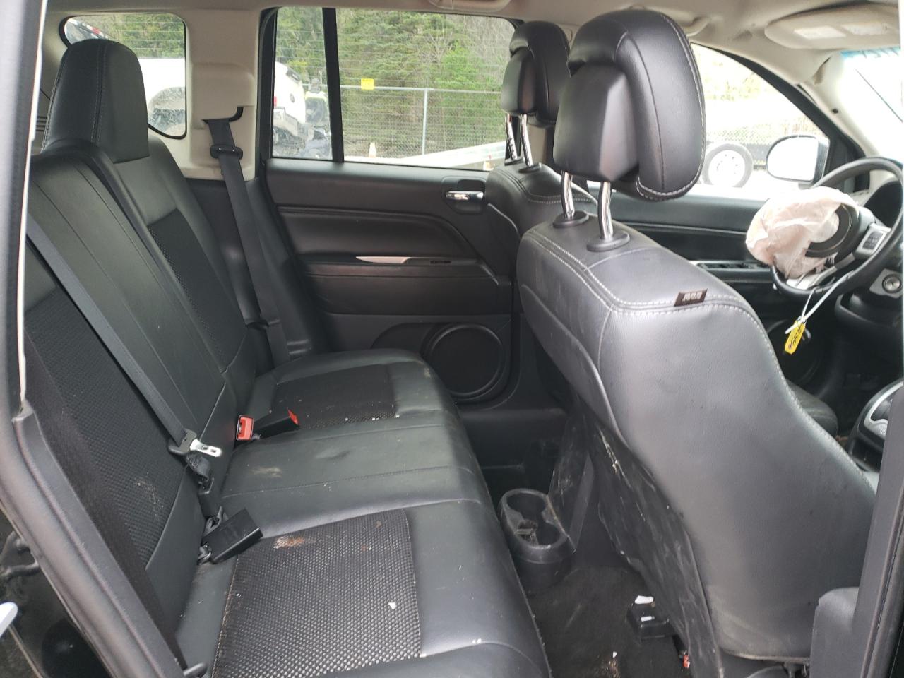 Photo 6 from auction – 2015 JEEP COMPASS LA with VIN 1C4NJDEBXFD121298