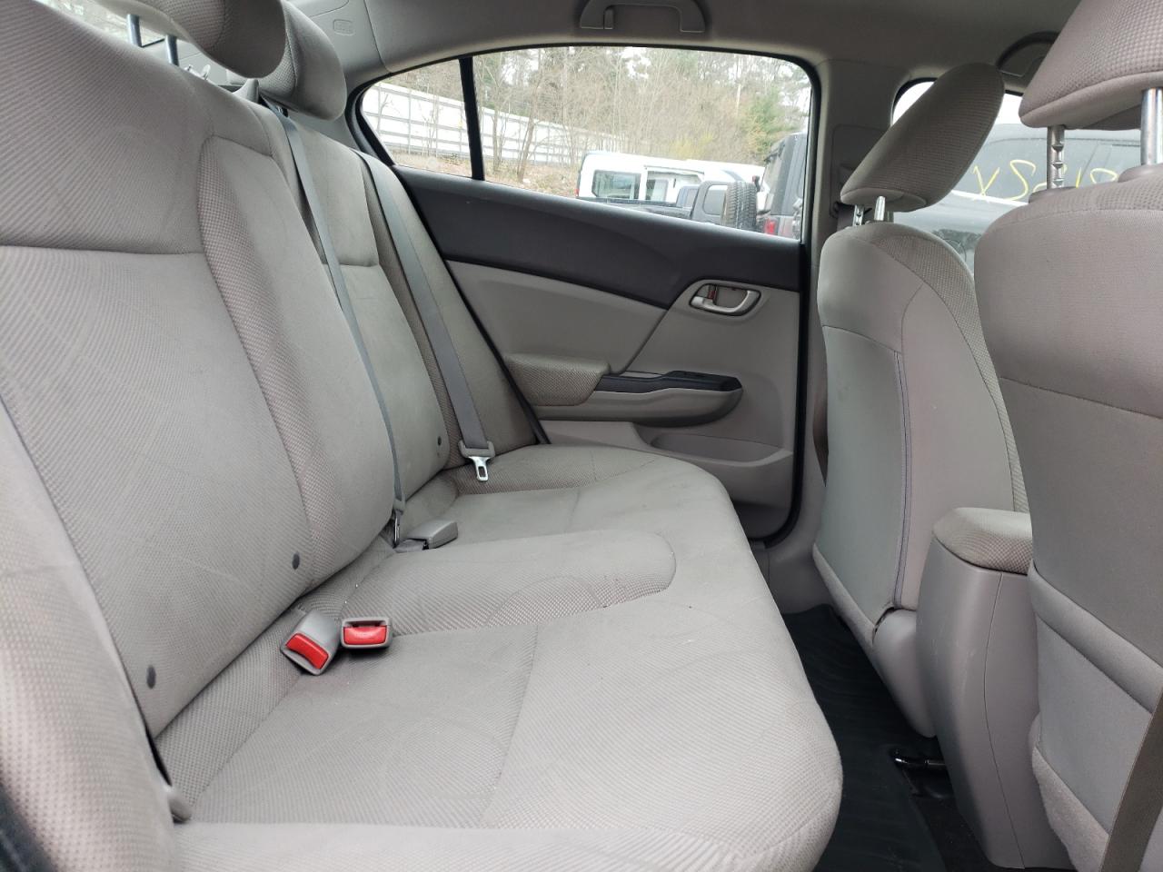 Photo 6 from auction – 2012 HONDA CIVIC LX with VIN 2HGFB2F54CH579045