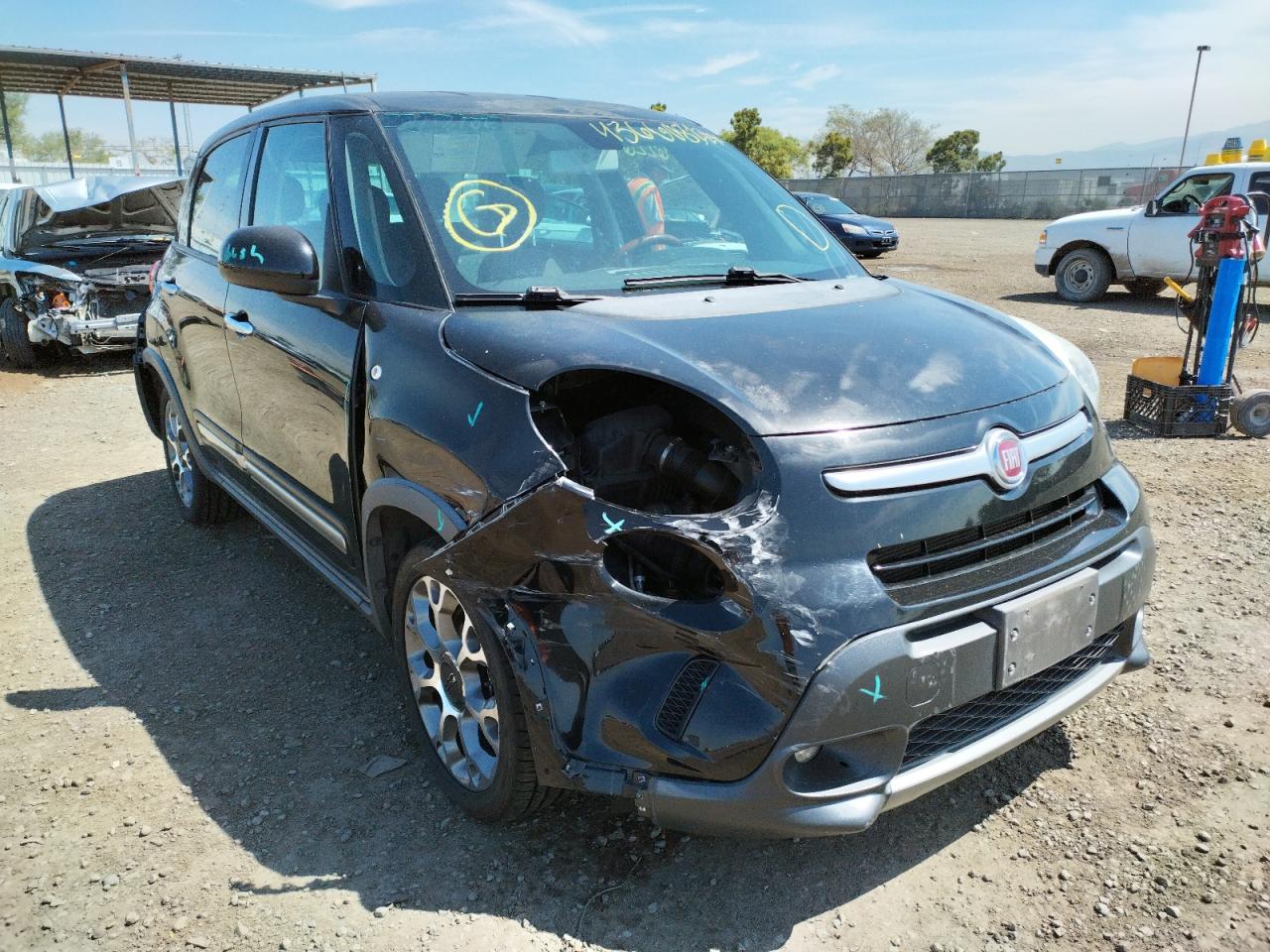 FIAT 500L TREKK 2014 with VIN ZFBCFADH9EZ018990 - Photo from auction