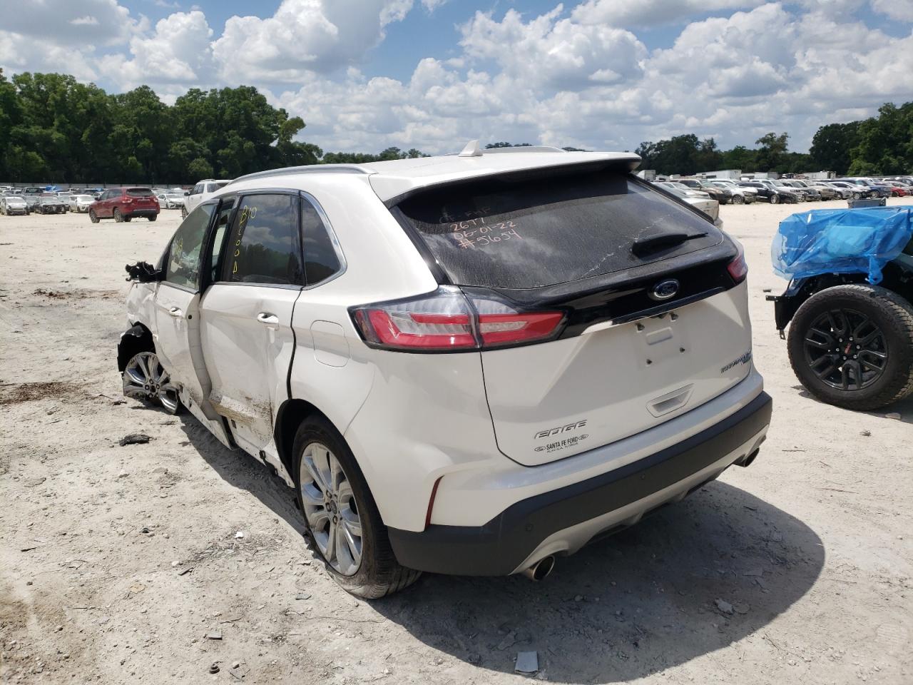 Photo 3 from auction – 2019 FORD EDGE TITAN with VIN 2FMPK3K90KBB85654