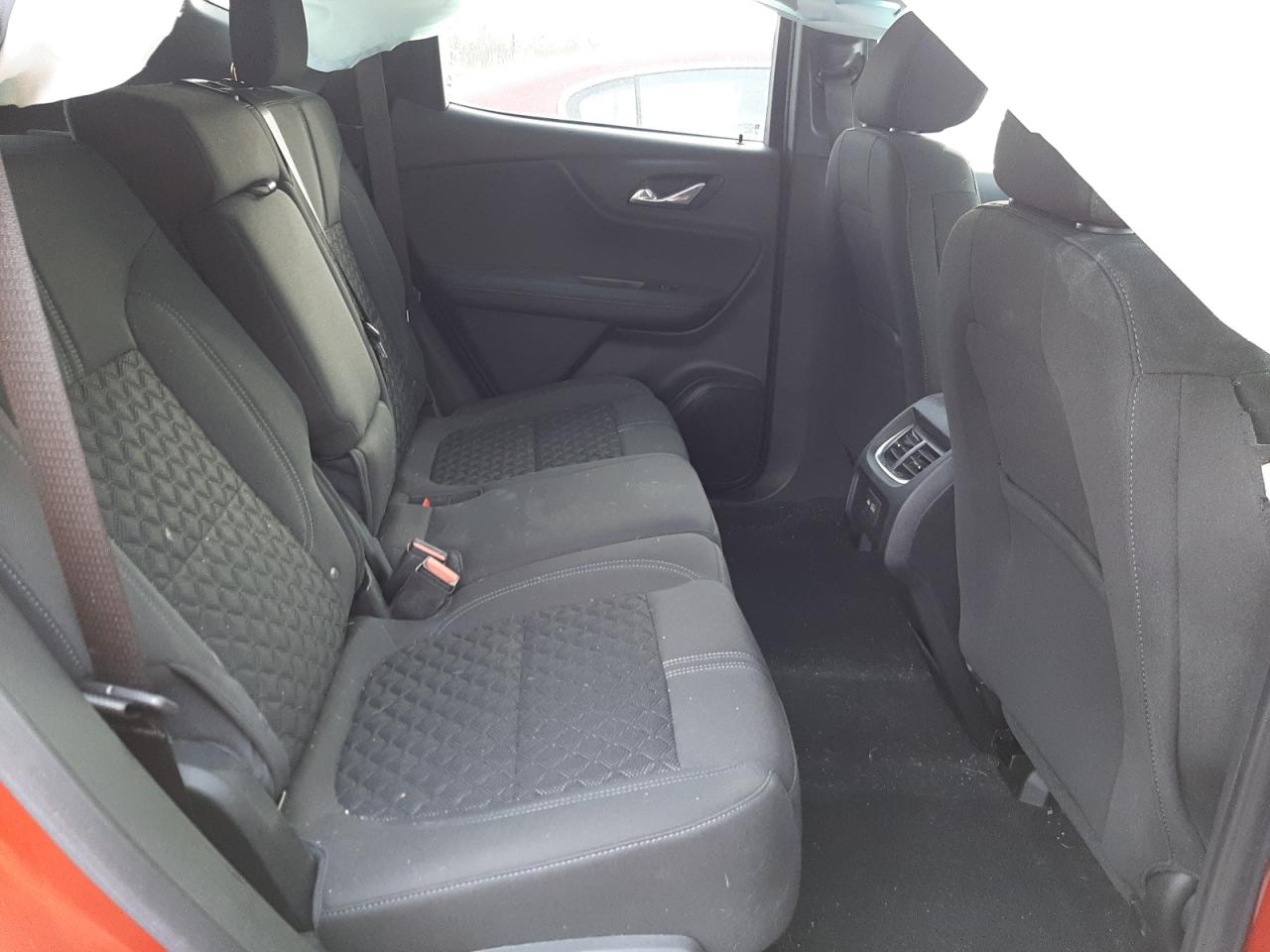 Photo 6 from auction – 2021 CHEVROLET BLAZER 2LT with VIN 3GNKBHRSXMS554819