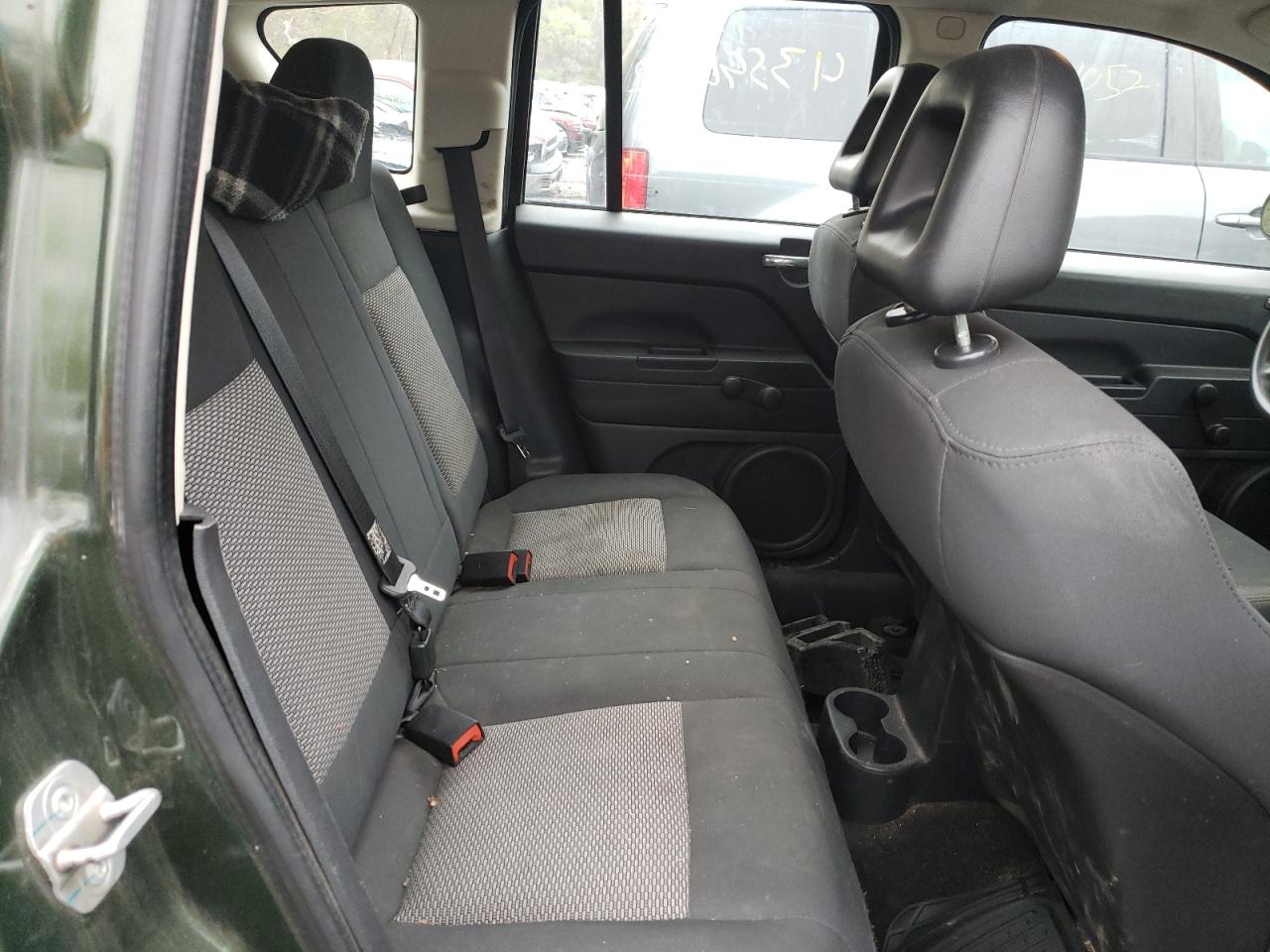 Photo 6 from auction – 2008 JEEP COMPASS SP with VIN 1J8FF47W08D649157