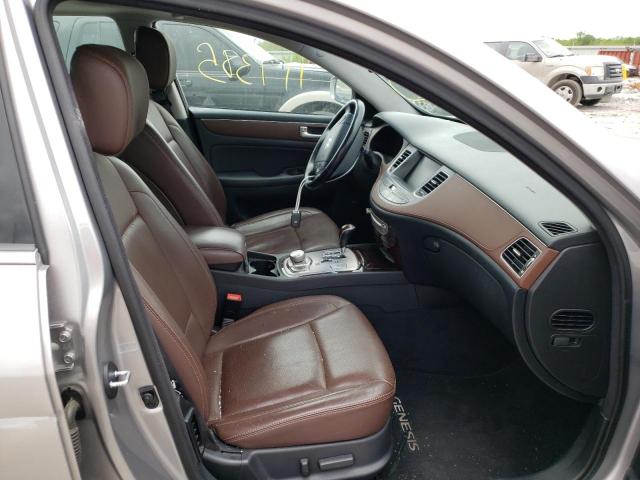 Photo 5 from auction – 2012 HYUNDAI GENESIS 3. with VIN KMHGC4DD8CU208159