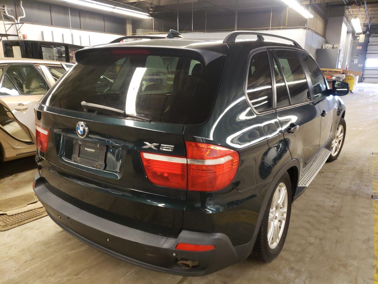 Photo 4 from auction – 2007 BMW X5 3.0I with VIN 4USFE43587LY76649