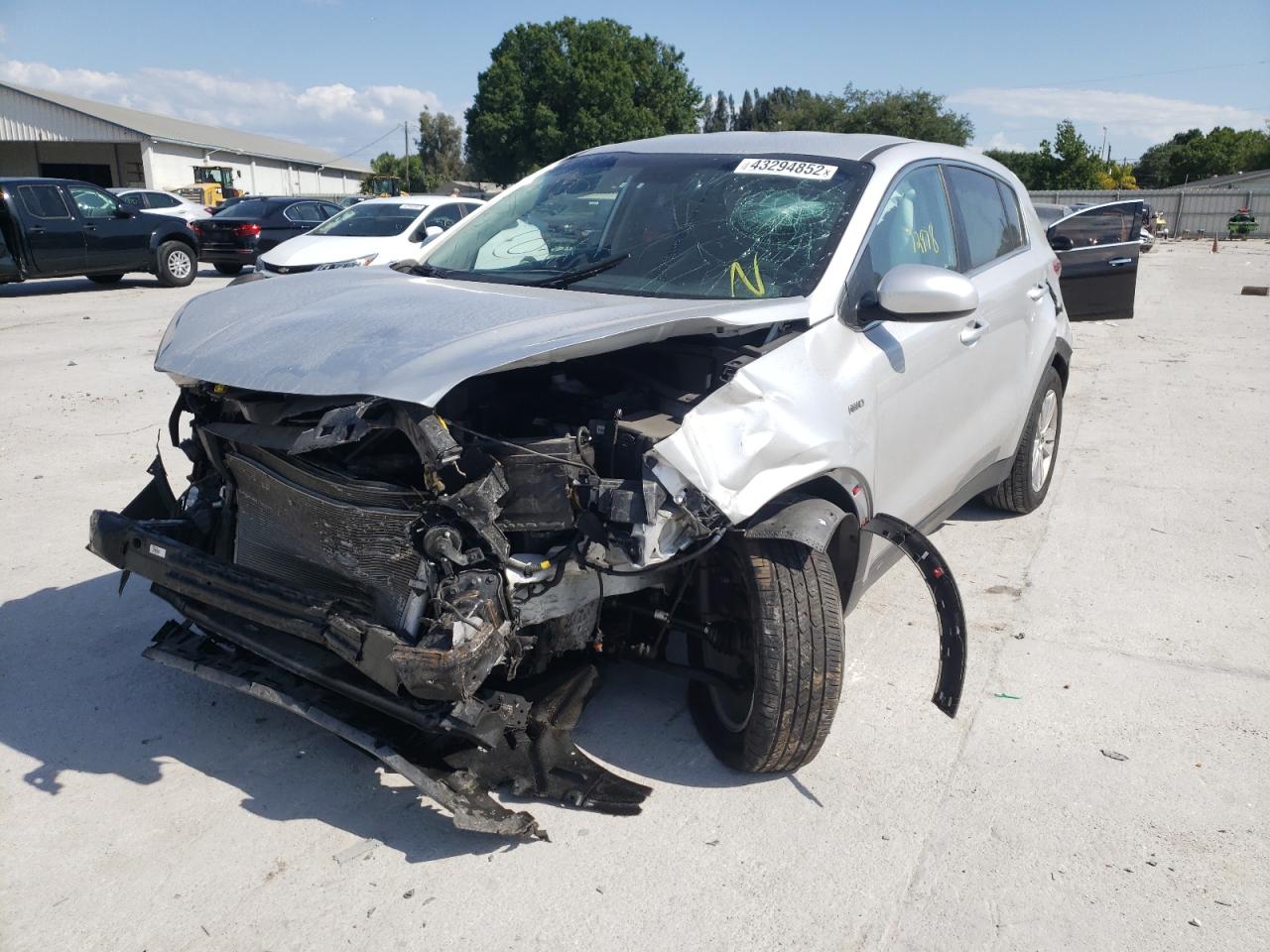Photo 2 from auction – 2017 KIA SPORTAGE L with VIN KNDPMCAC6H7280846