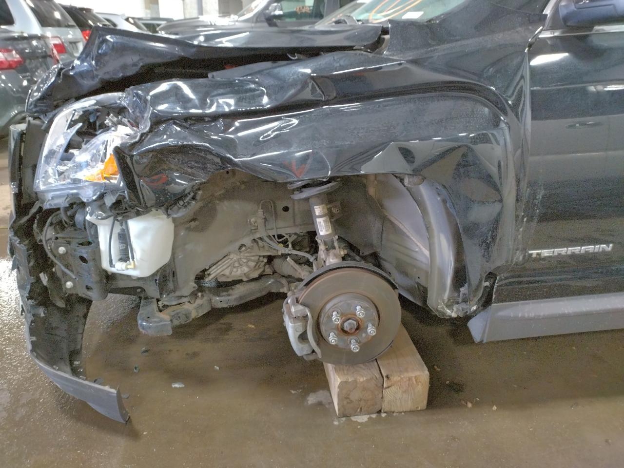 Photo 9 from auction – 2017 GMC TERRAIN SL with VIN 2GKFLTEK4H6196027
