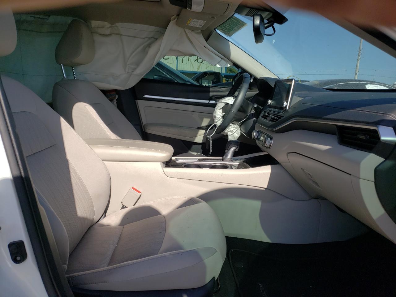 Photo 5 from auction – 2020 NISSAN ALTIMA SV with VIN 1N4BL4DV2LC271938
