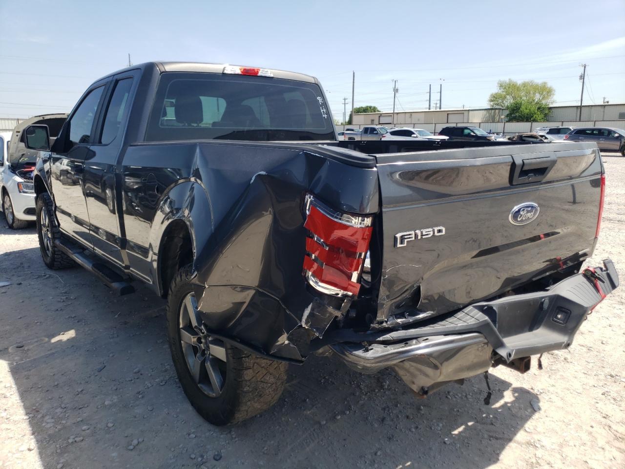 Photo 3 from auction – 2015 FORD F150 SUPER with VIN 1FTEX1C89FKD76735