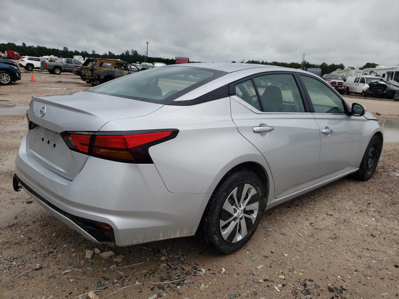 Photo 4 from auction – 2022 NISSAN ALTIMA with VIN 1N4BL4BV1NN327071