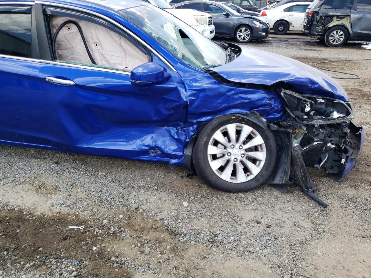 Photo 18 from auction – 2013 HONDA ACCORD EX with VIN 1HGCR2F76DA123211