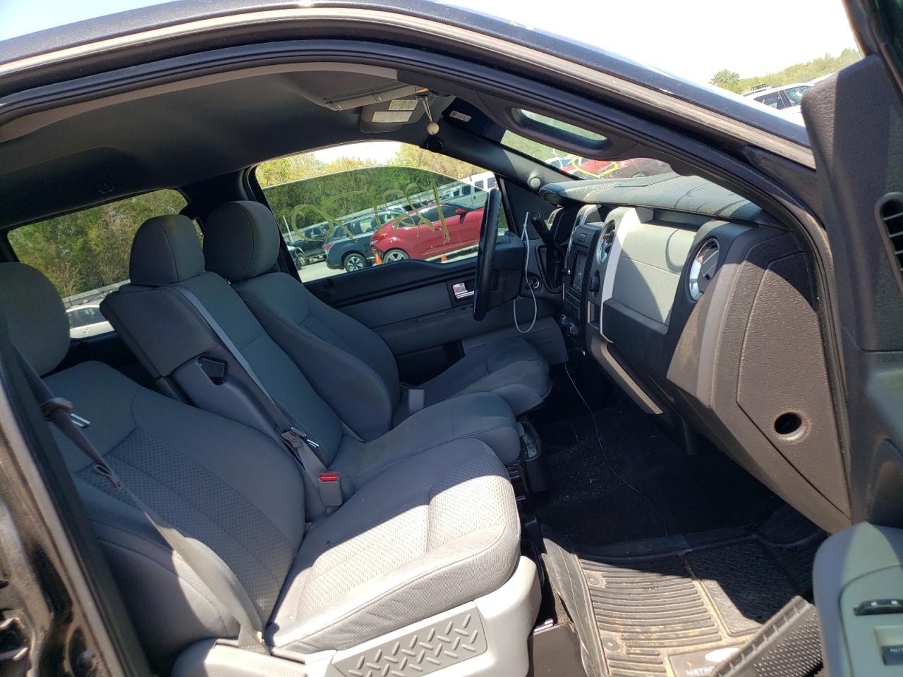 Photo 5 from auction – 2013 FORD F150 SUPER with VIN 1FTFW1CF1DFD49511