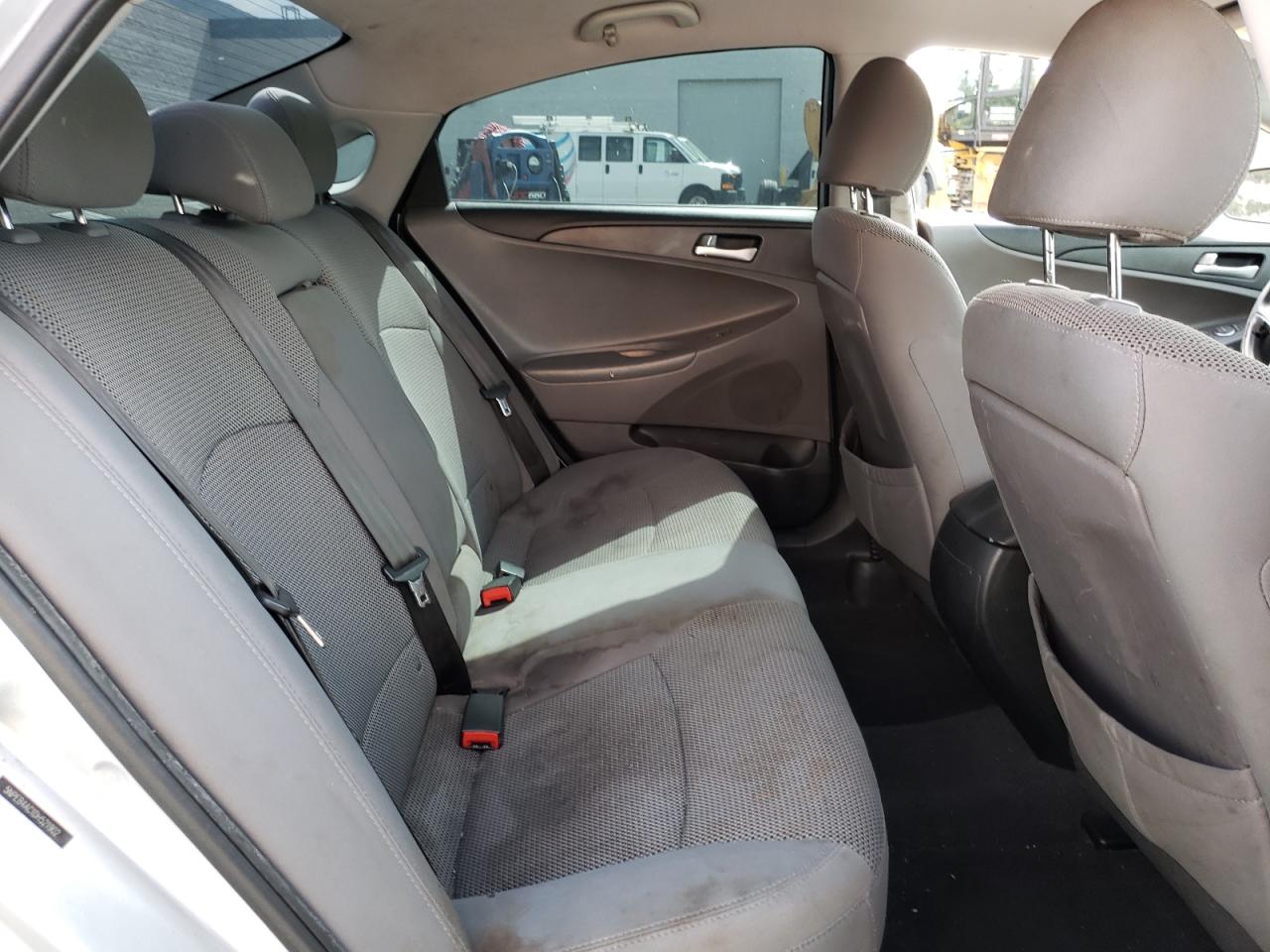 Photo 6 from auction – 2013 HYUNDAI SONATA GLS with VIN 5NPEB4AC1DH521902