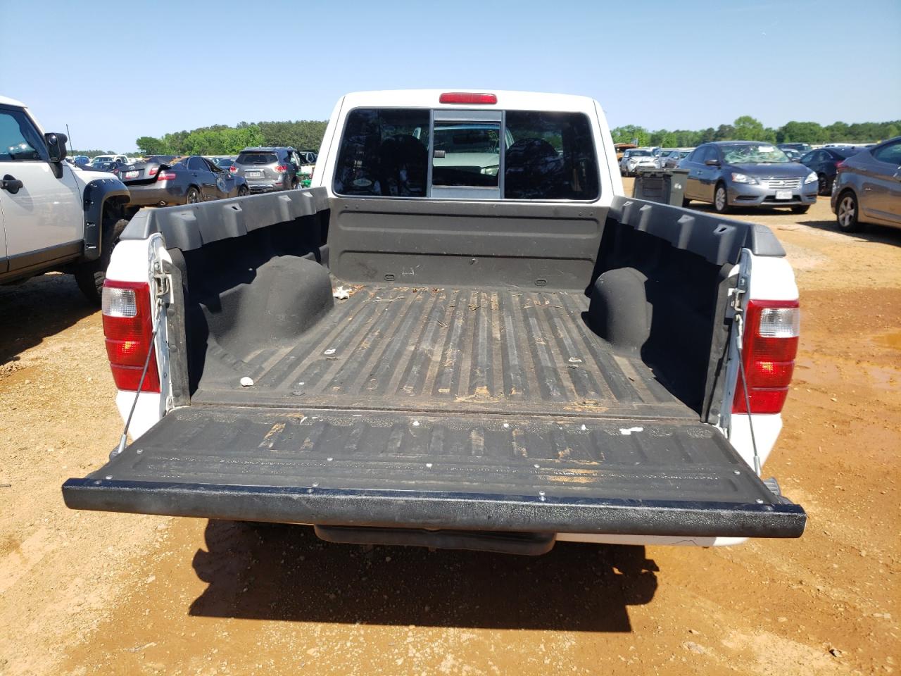 Photo 6 from auction – 2002 FORD RANGER SUP with VIN 1FTYR44U12PA08020
