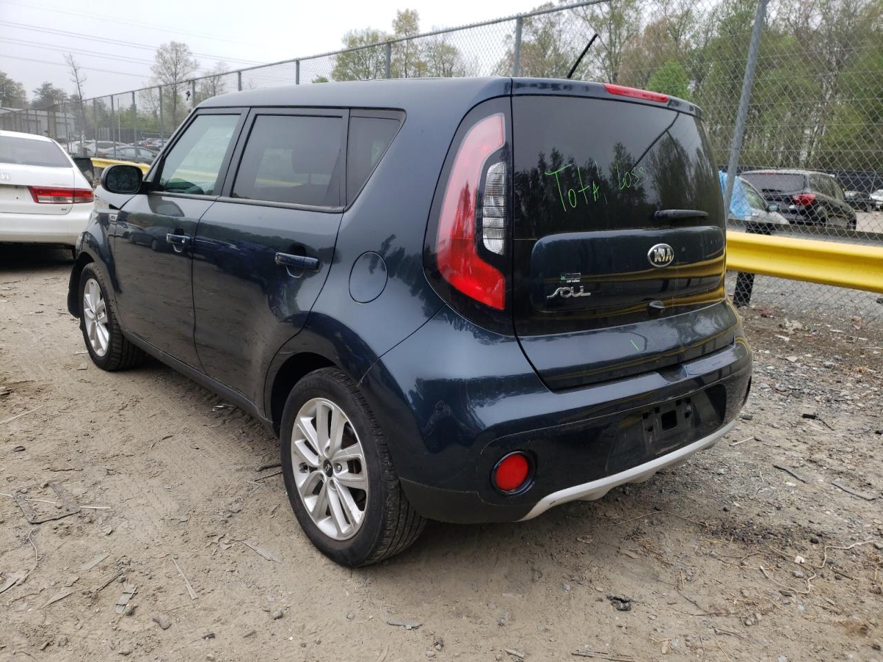 Photo 3 from auction – 2017 KIA SOUL + with VIN KNDJP3A53H7429955