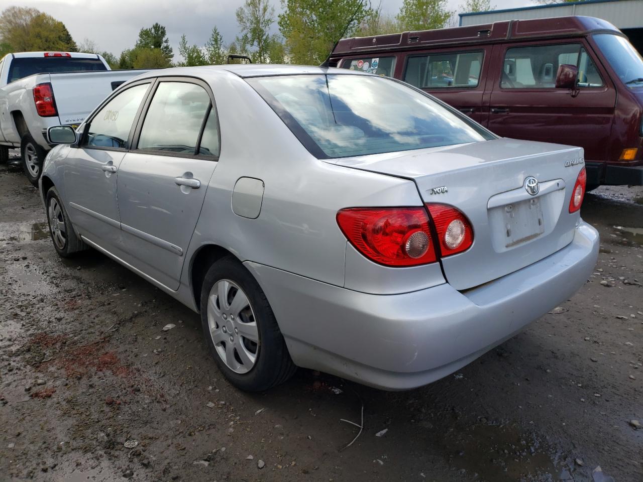 Photo 3 from auction – 2005 TOYOTA COROLLA CE with VIN 1NXBR30E45Z388101