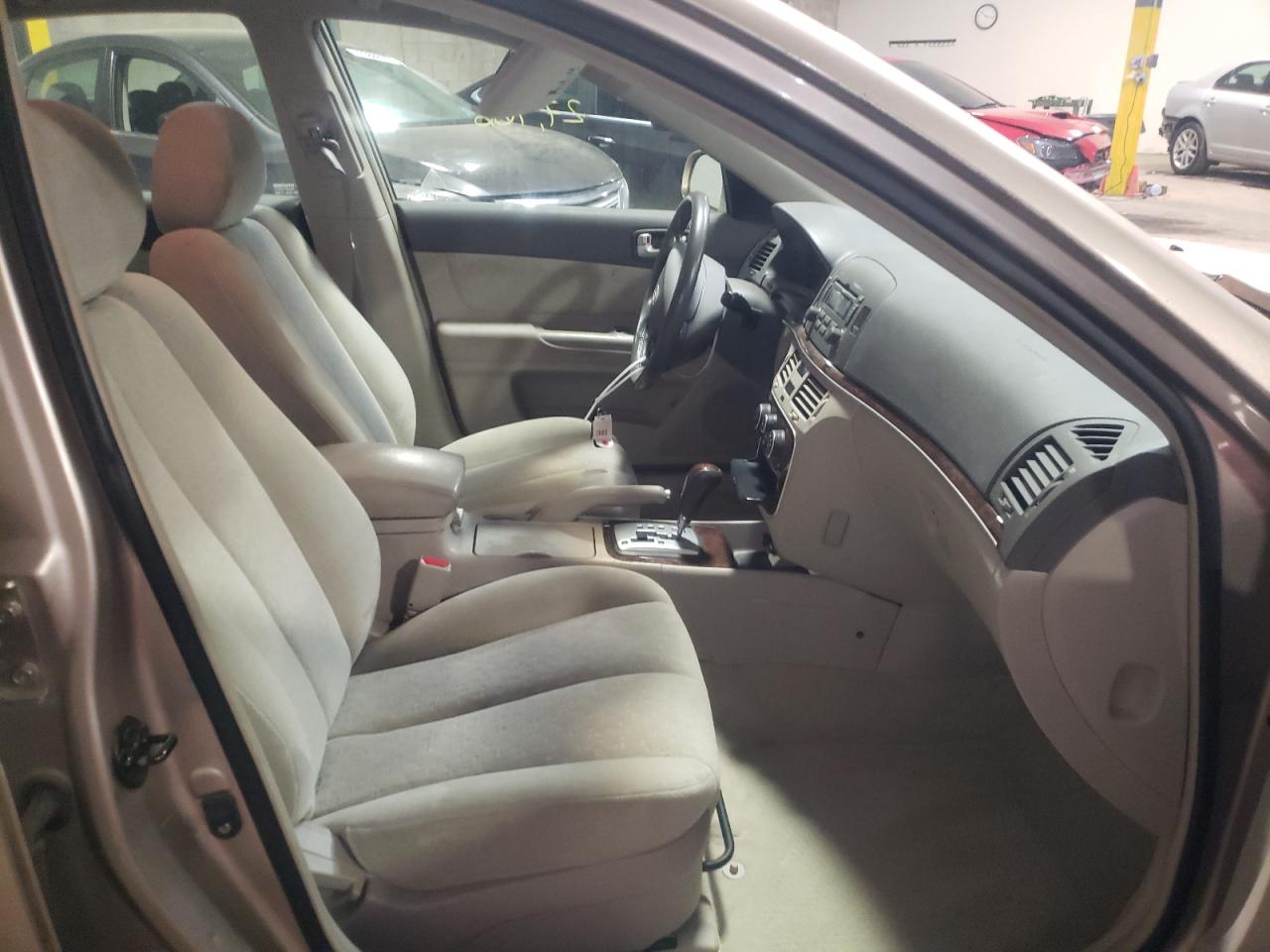Photo 5 from auction – 2006 HYUNDAI SONATA GLS with VIN 5NPEU46F66H142913