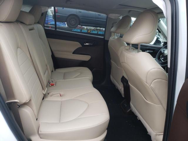 Photo 6 from auction – 2022 TOYOTA HIGHLANDER with VIN 5TDGZRBHXNS183486