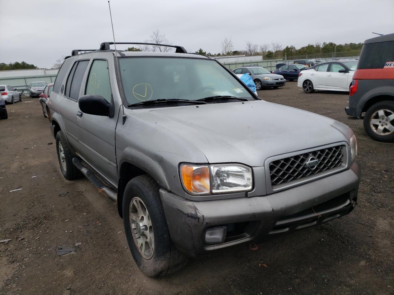 NISSAN PATHFINDER 2000 with VIN JN8AR07Y3YW444217 - Photo from auction