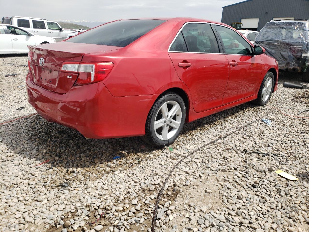 Photo 4 from auction – 2014 TOYOTA CAMRY L with VIN 4T1BF1FK6EU795010