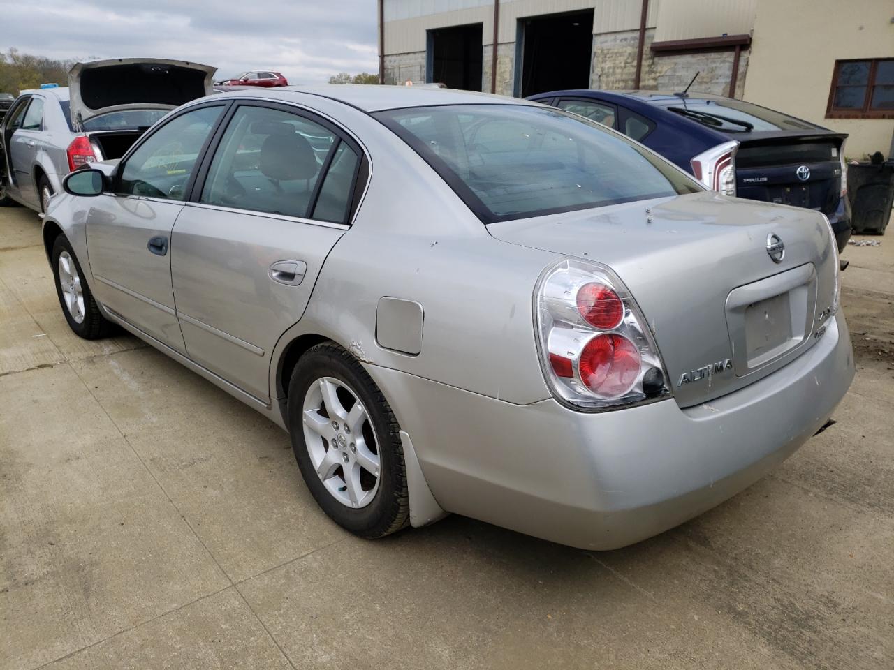 Photo 3 from auction – 2005 NISSAN ALTIMA S with VIN 1N4AL11D25C240519