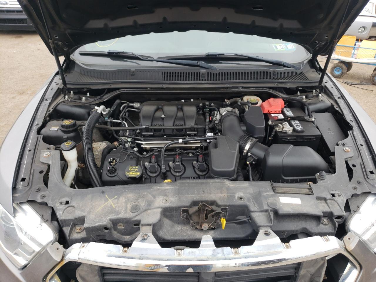 Photo 7 from auction – 2013 FORD TAURUS LIM with VIN 1FAHP2F88DG136564