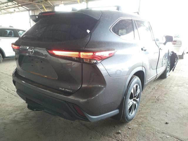 Photo 4 from auction – 2021 TOYOTA HIGHLANDER with VIN 5TDHZRBH0MS557252
