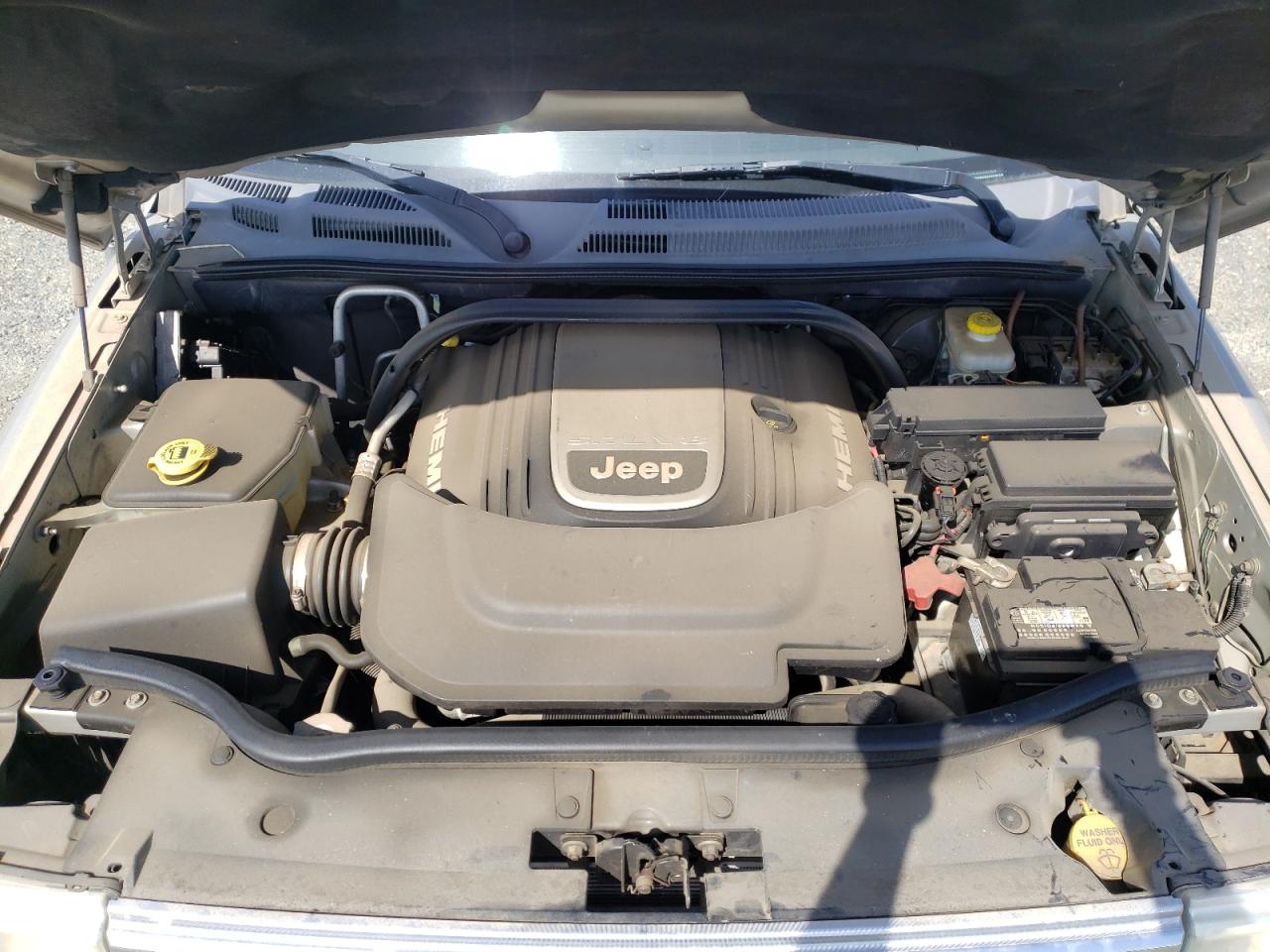 Photo 7 from auction – 2006 JEEP COMMANDER with VIN 1J8HH58226C359834