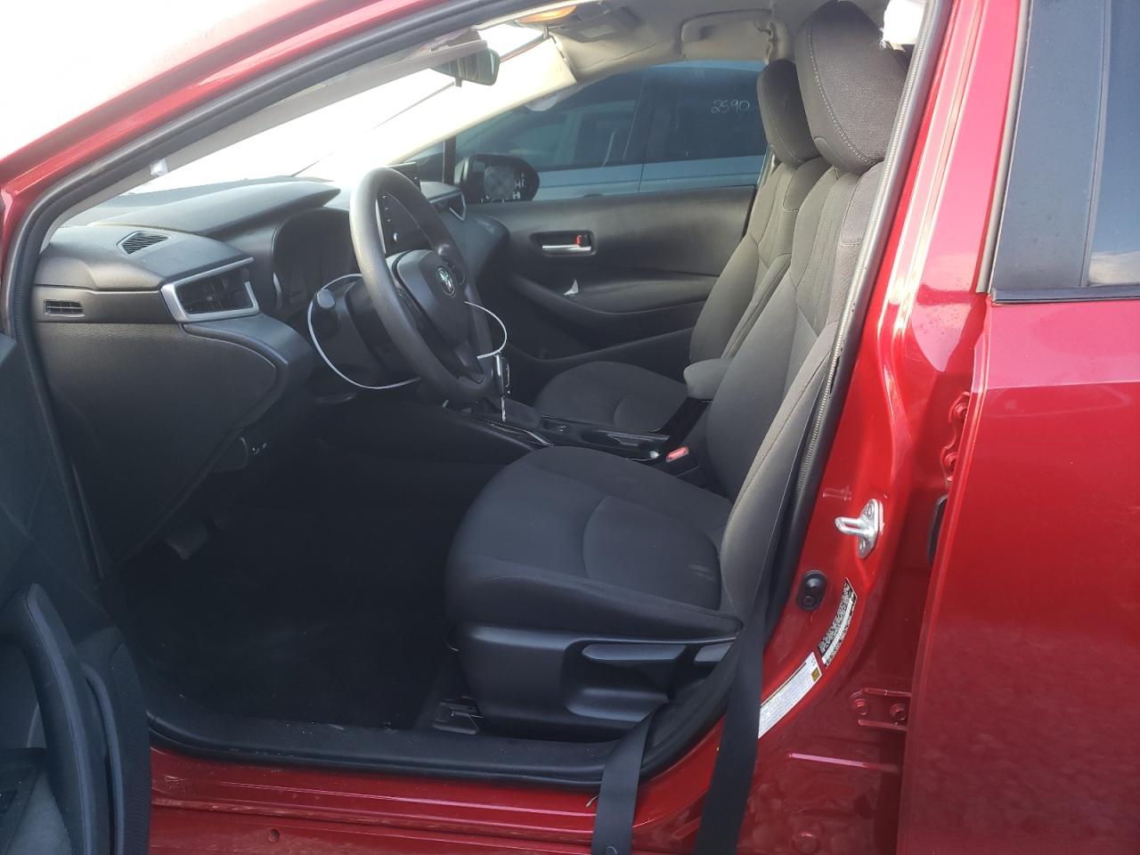 Photo 5 from auction – 2020 TOYOTA COROLLA LE with VIN JTDEPRAE2LJ109042
