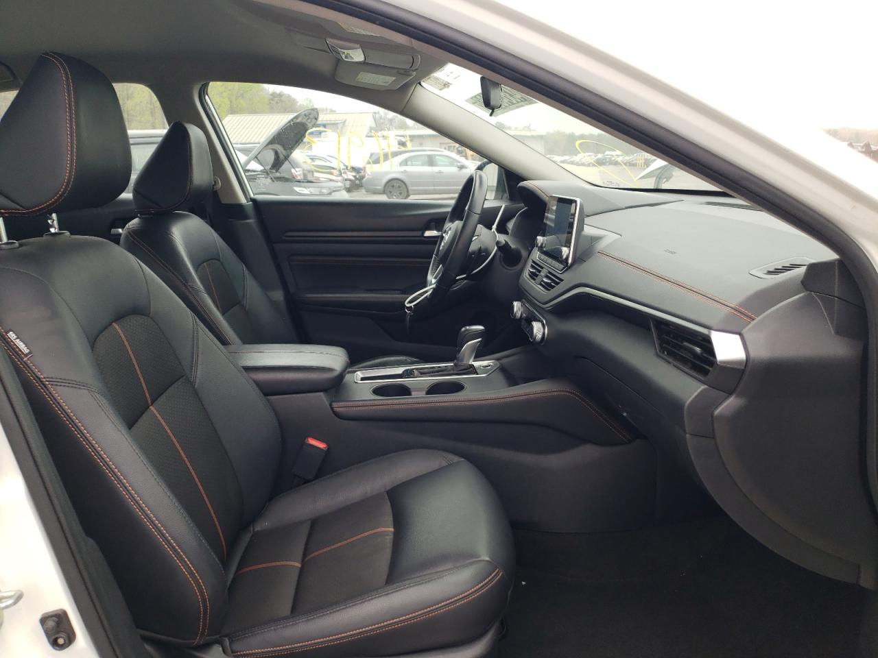 Photo 5 from auction – 2020 NISSAN ALTIMA SR with VIN 1N4BL4CV3LC235807