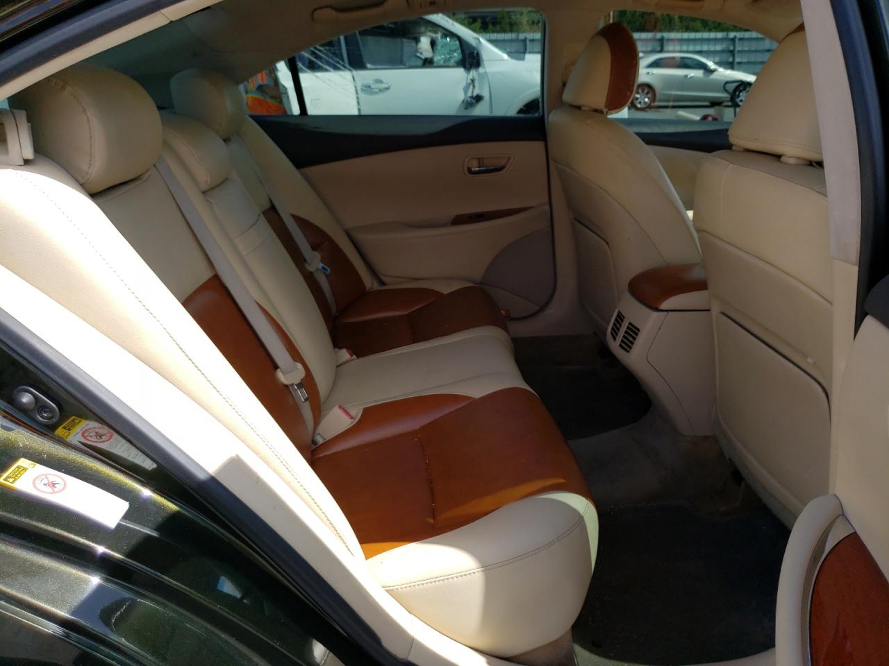 Photo 6 from auction – 2010 LEXUS ES 350 with VIN JTHBK1EG8A2374083