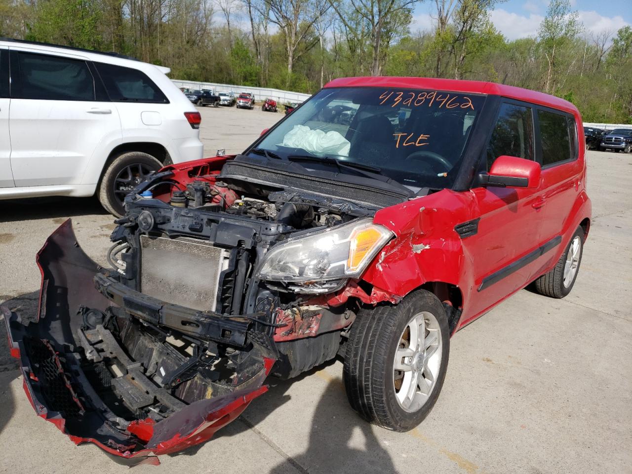 Photo 2 from auction – 2011 KIA SOUL + with VIN KNDJT2A28B7198988