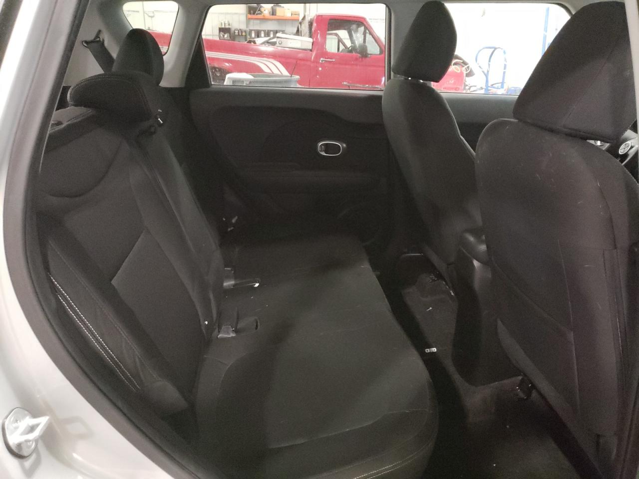 Photo 6 from auction – 2014 KIA SOUL with VIN KNDJN2A2XE7703167