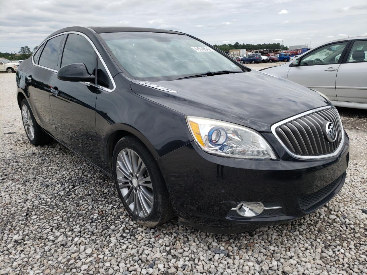 BUICK VERANO 2013 with VIN 1G4PS5SK7D4129996 - Photo from auction