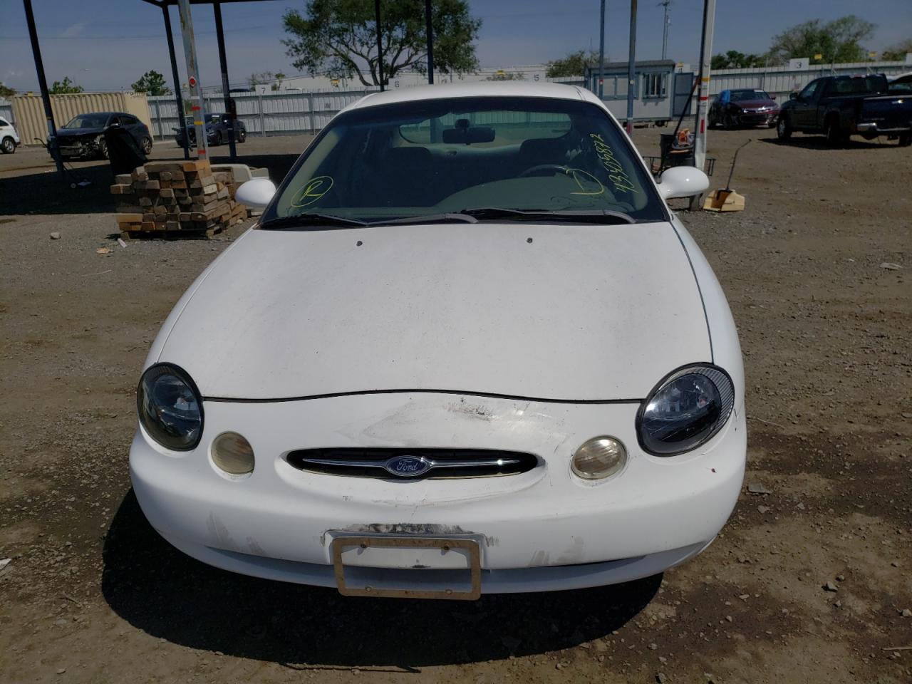 Photo 9 from auction – 1998 FORD TAURUS LX with VIN 1FAFP52U2WG104420