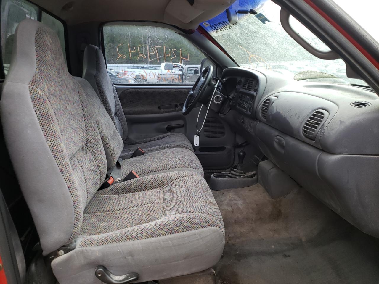 Photo 5 from auction – 1998 DODGE RAM 1500 with VIN 1B7HF16Z5WS537425