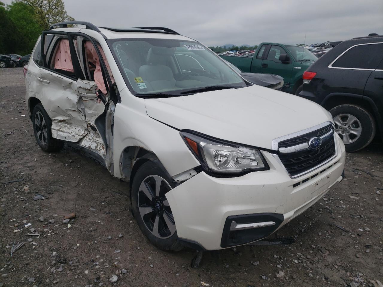 SUBARU FORESTER 2 2017 with VIN JF2SJAEC3HH411891 - Photo from auction