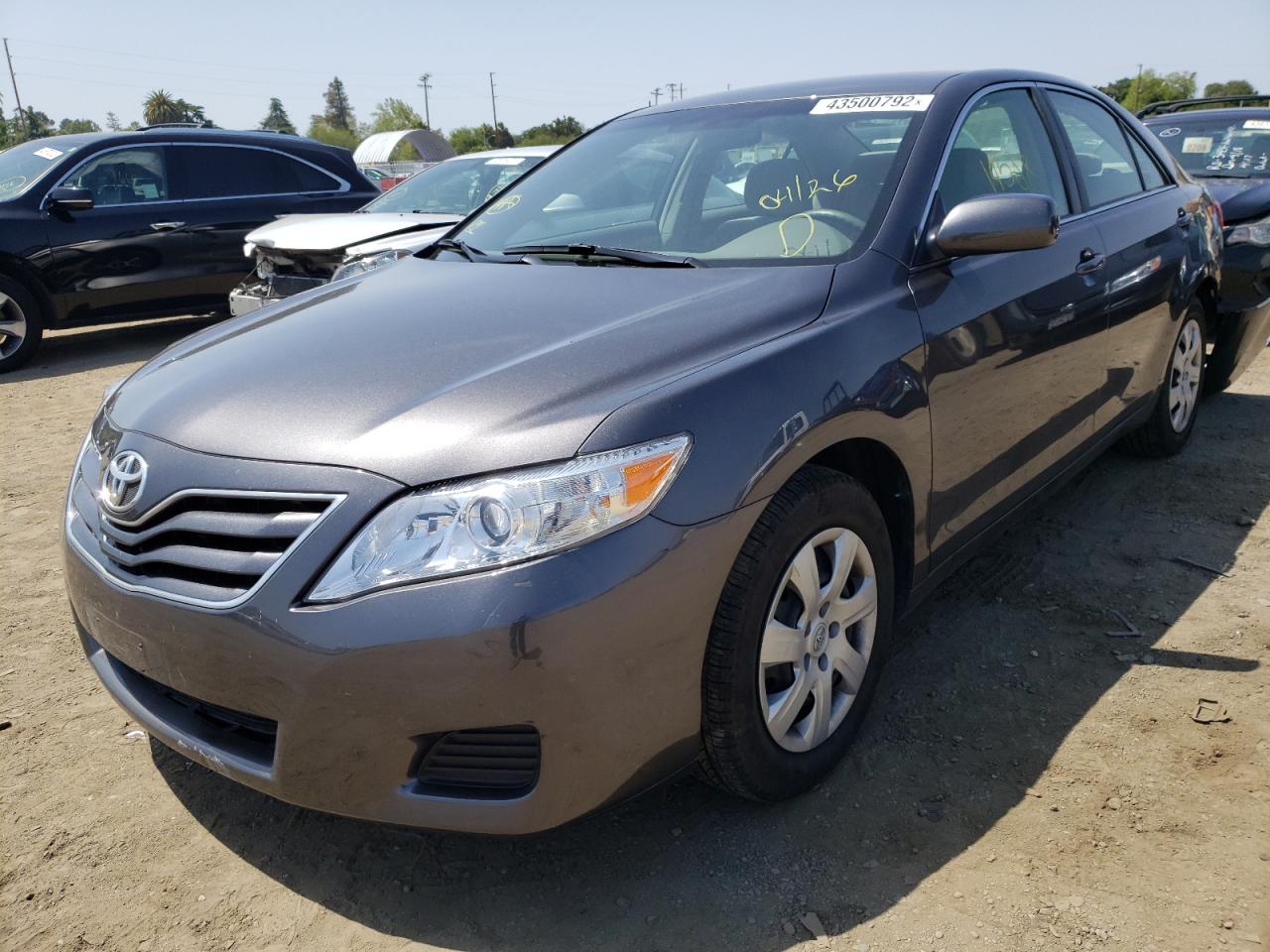 Photo 2 from auction – 2011 TOYOTA CAMRY BASE with VIN JTNBF3EK5B3005792