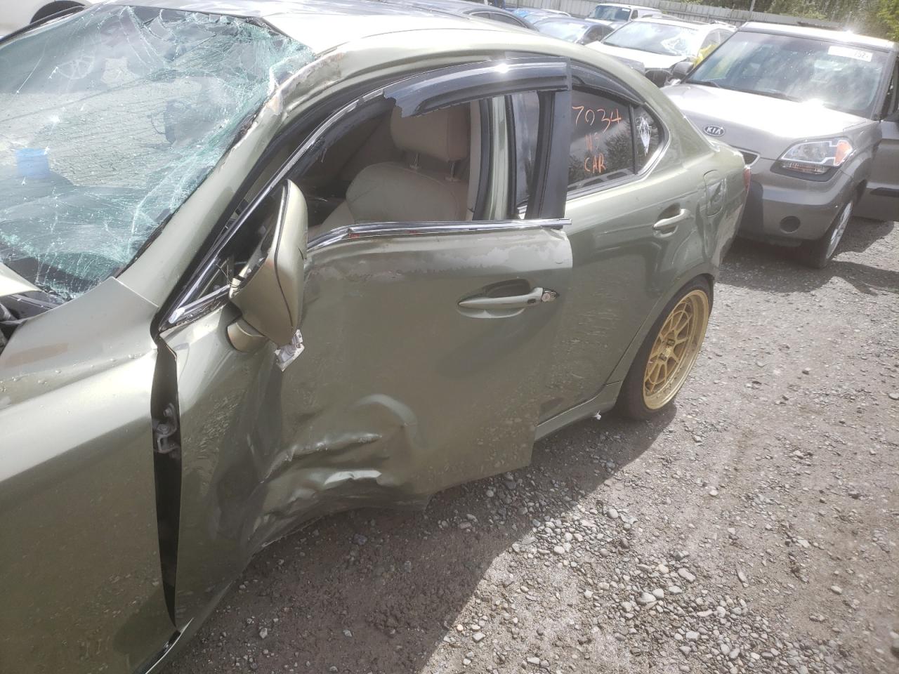 Photo 9 from auction – 2006 LEXUS IS 250 with VIN JTHCK262262002808