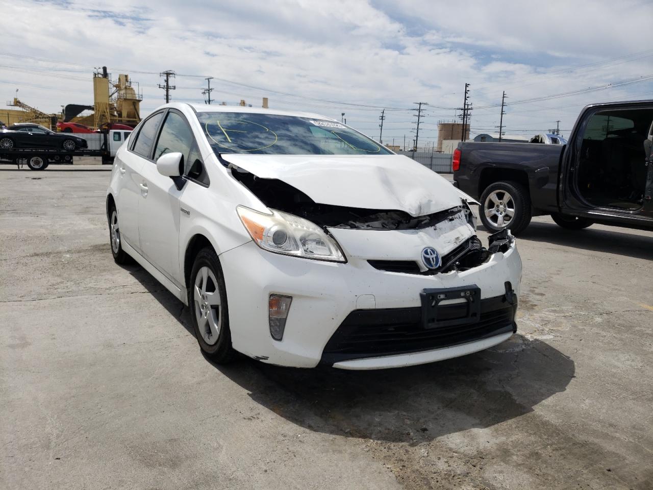 TOYOTA PRIUS 2012 с VIN JTDKN3DU3C5436731 - Фото с аукциона