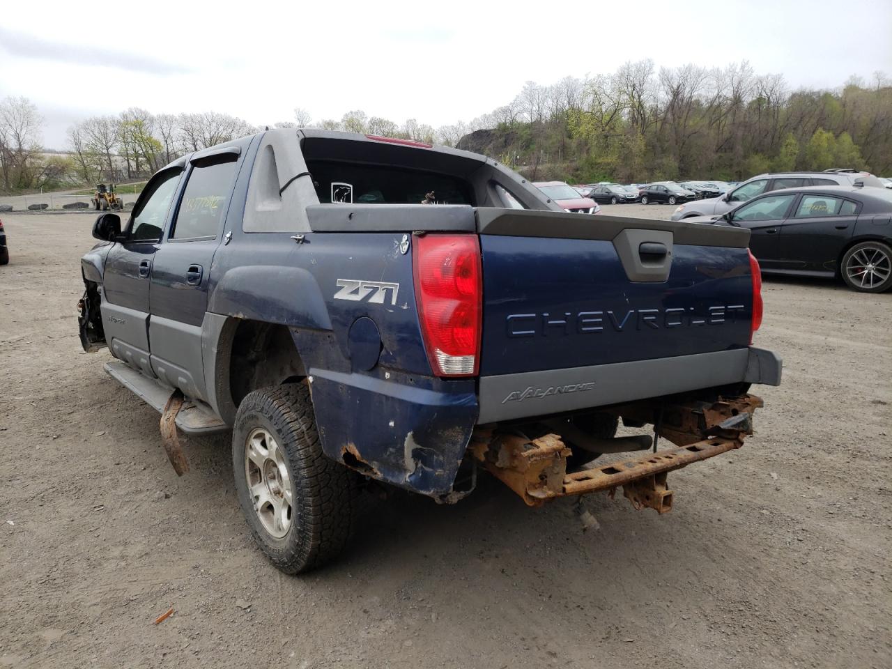 Photo 3 from auction – 2002 CHEVROLET AVALANCHE with VIN 3GNEK13T72G224903