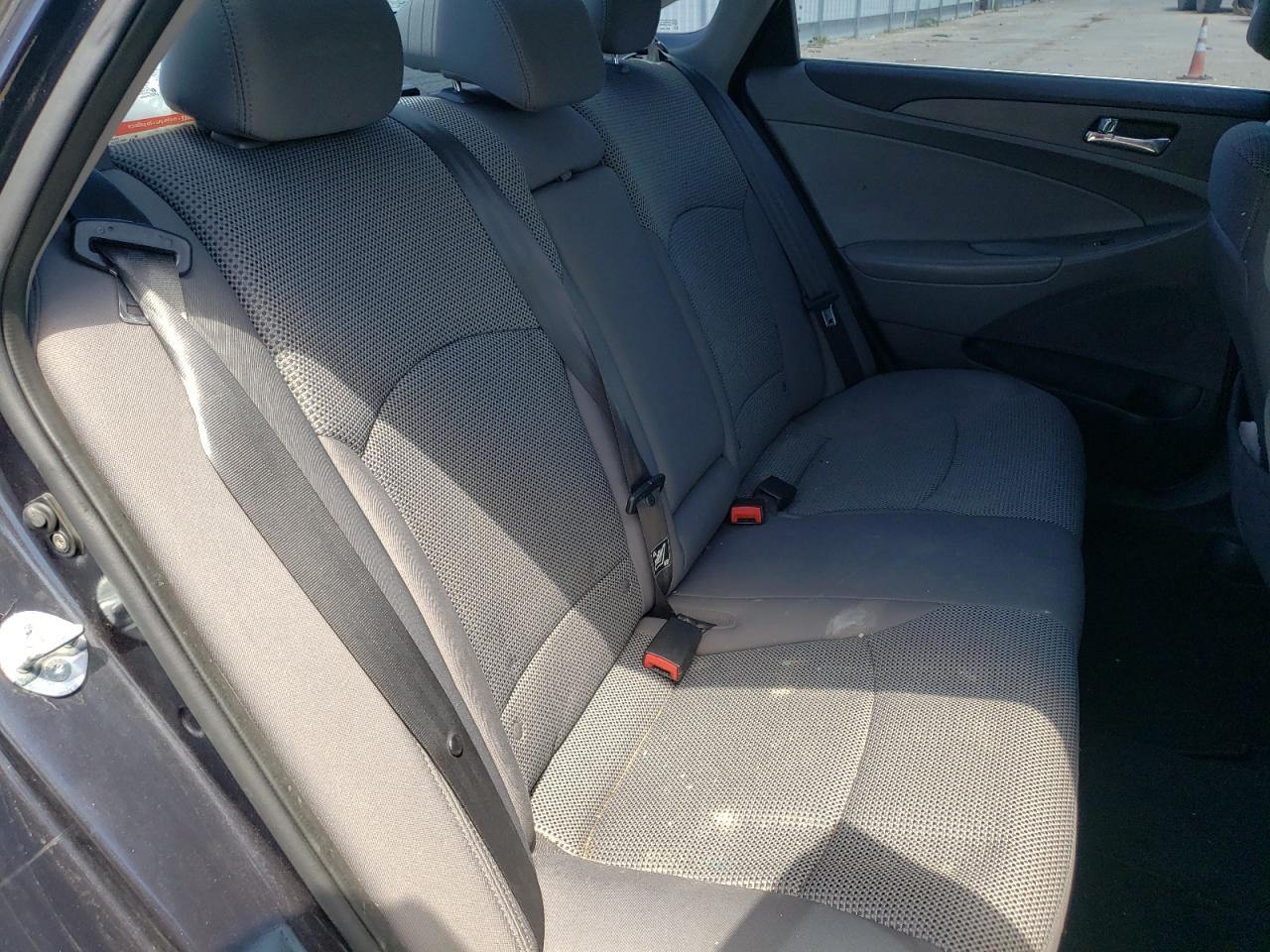 Photo 6 from auction – 2012 HYUNDAI SONATA GLS with VIN 5NPEB4ACXCH320921