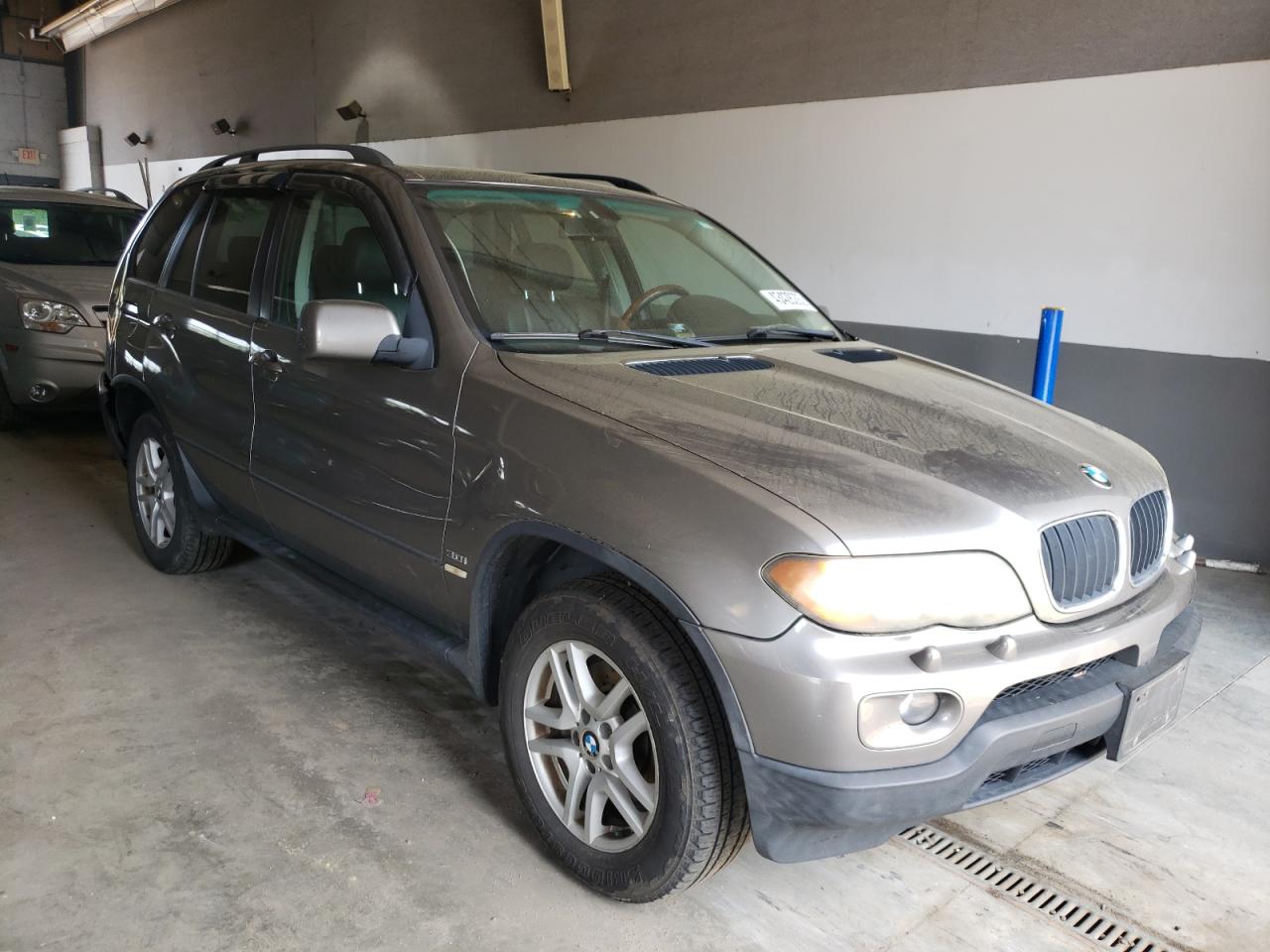BMW X5 3.0I 2006 with VIN 5UXFA13546LY37053 - Photo from auction