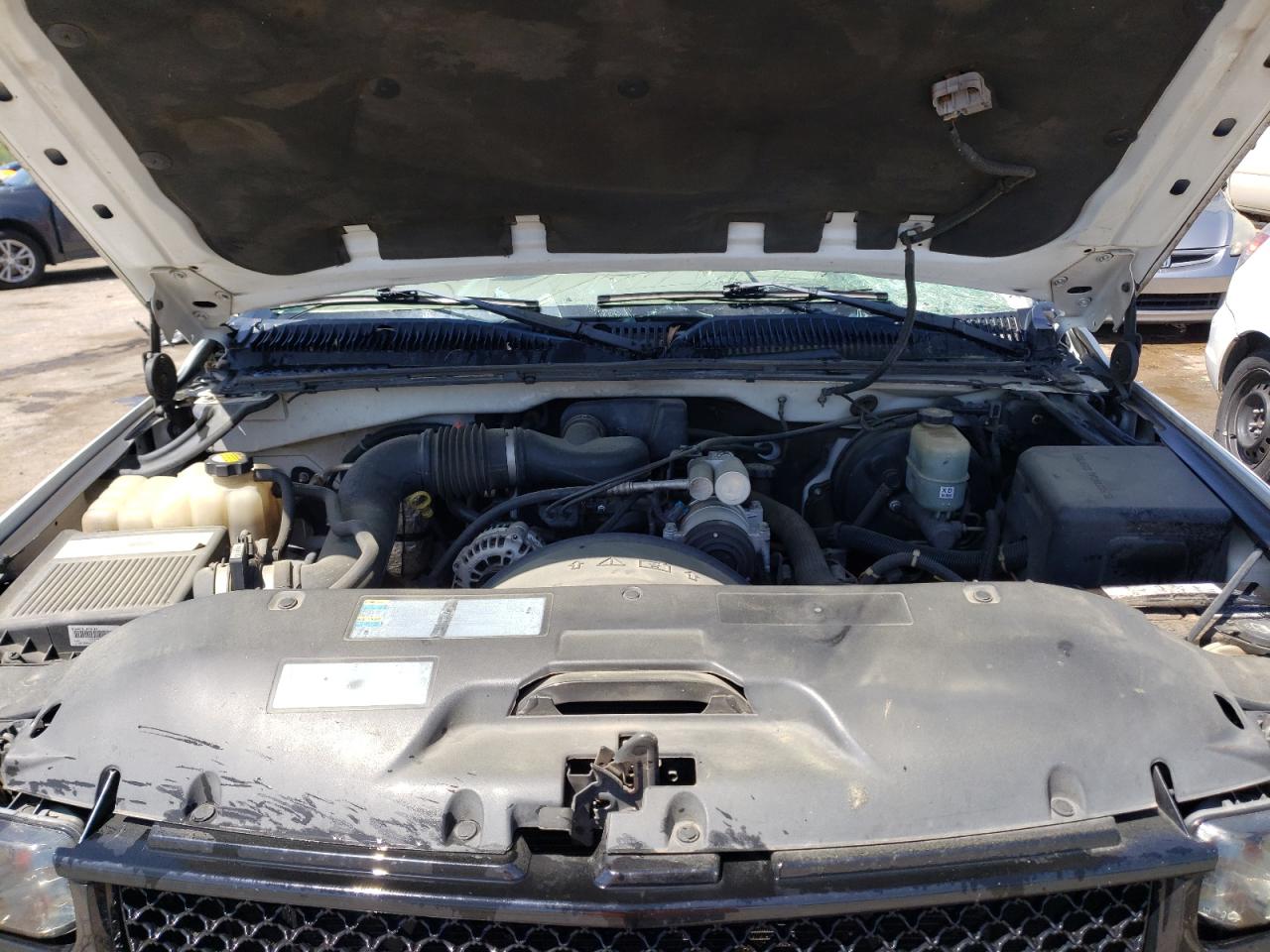 Photo 7 from auction – 2002 CHEVROLET SILVERADO with VIN 1GCEC14W92Z128107