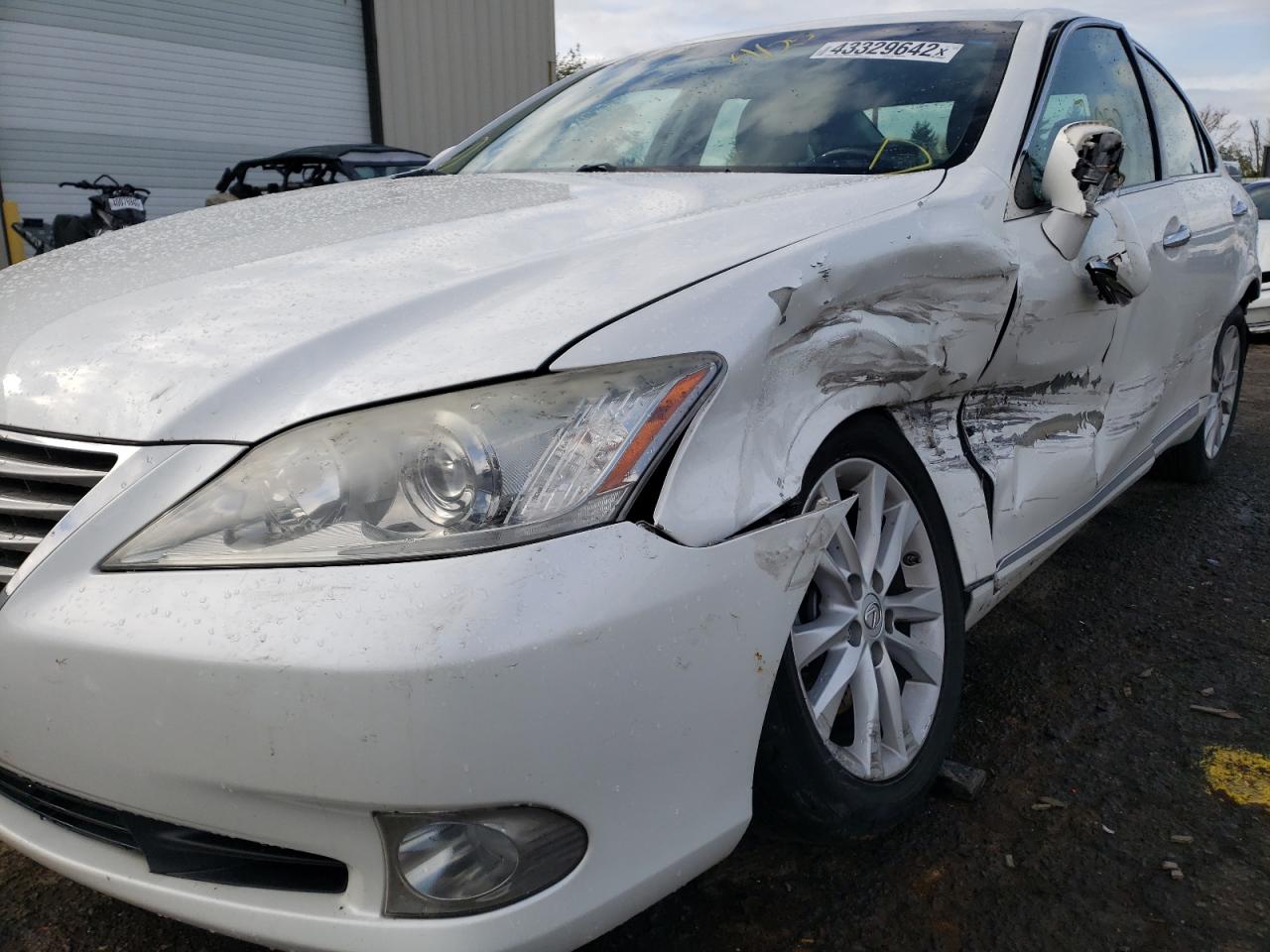 Photo 9 from auction – 2011 LEXUS ES 350 with VIN JTHBK1EG0B2421317