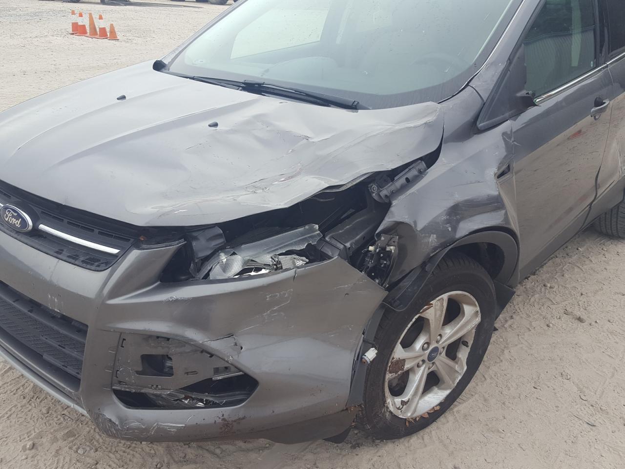 صورة رقم 9 من المزاد - 2013 FORD ESCAPE SE مع VIN 1FMCU0G99DUC26828