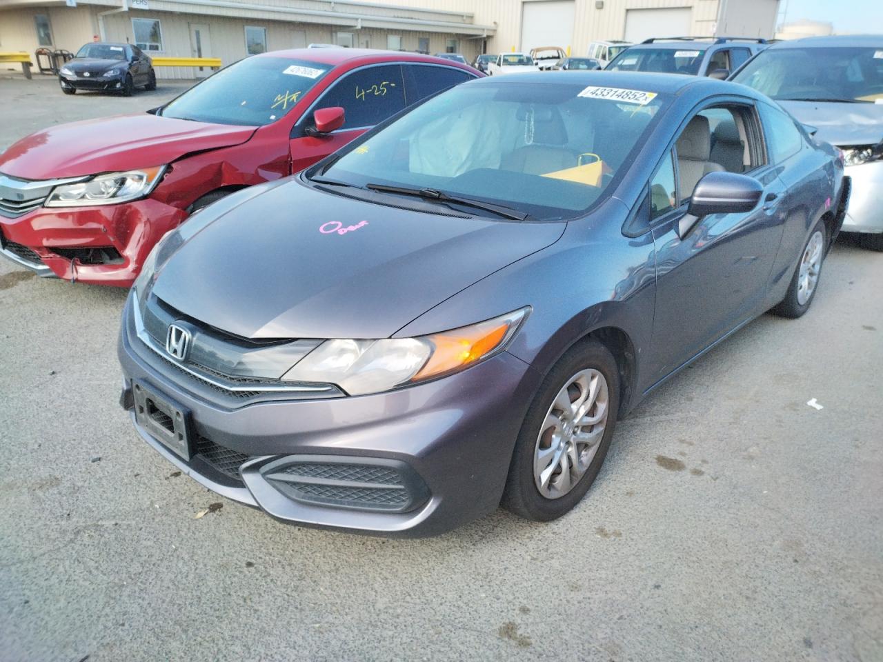 Photo 2 from auction – 2015 HONDA CIVIC LX with VIN 2HGFG3B52FH516544