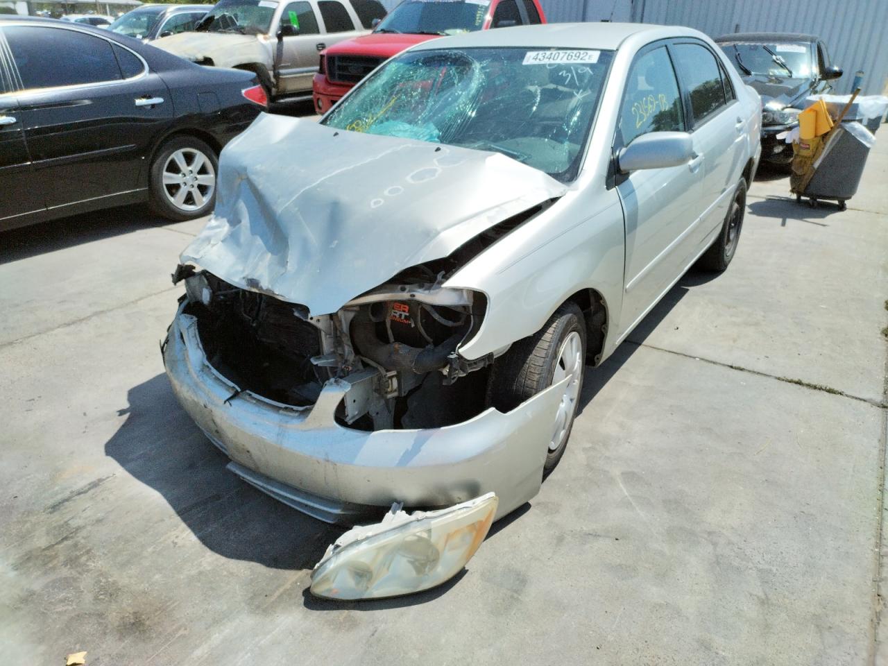 Photo 2 from auction – 2003 TOYOTA COROLLA CE with VIN JTDBR32E230044689