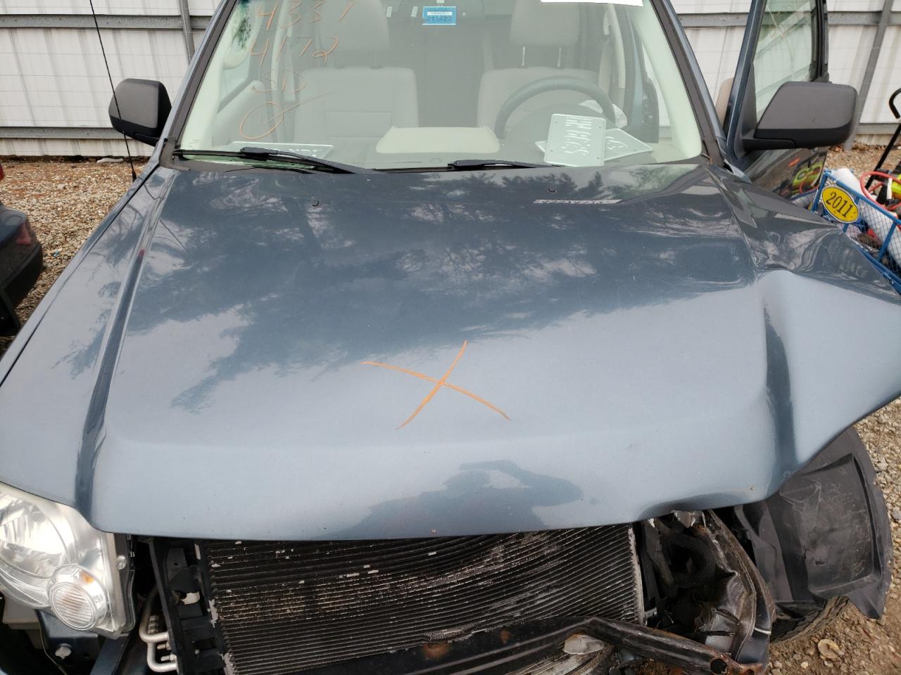 Photo 7 from auction – 2011 FORD ESCAPE XLT with VIN 1FMCU9DG6BKB17324