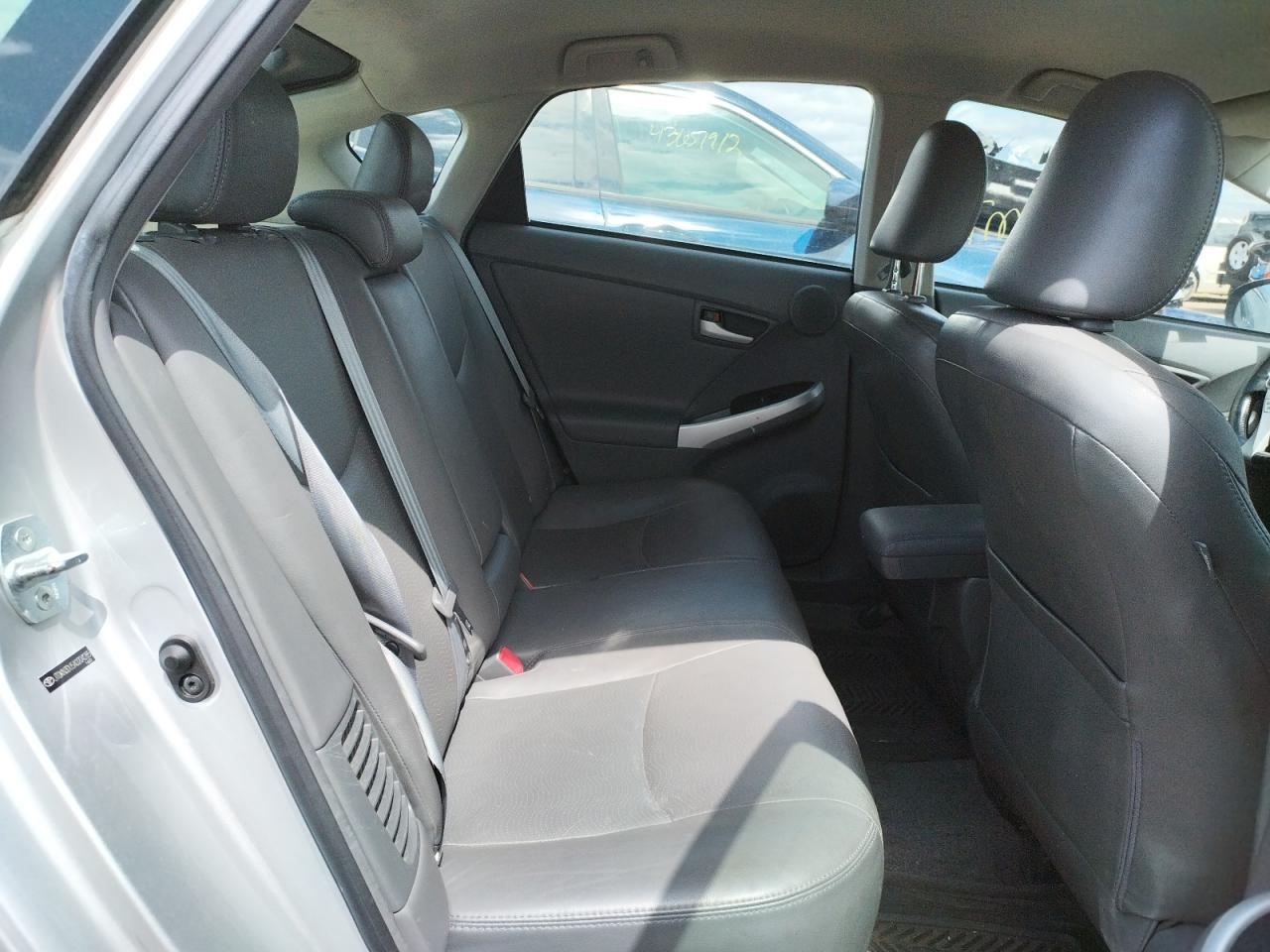 Photo 6 from auction – 2010 TOYOTA PRIUS with VIN JTDKN3DU5A0204285